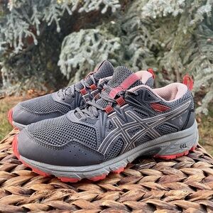 Women’s Asics Gel-Venture 8 Gray Silver & Red Running Shoes & Trainers. Size 7